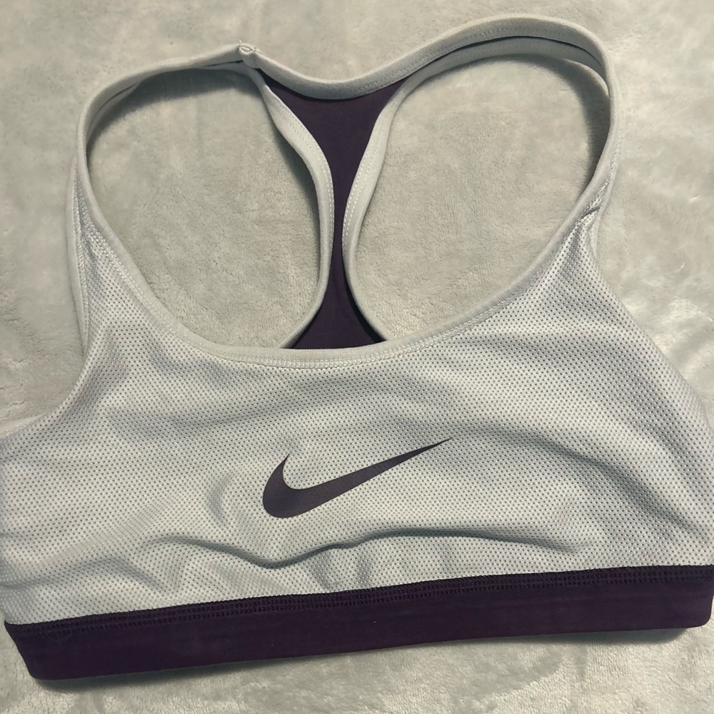 *4/$20* Nike Dri fit purple/gray reversible sports bra women’s size medium - Picture 6 of 6